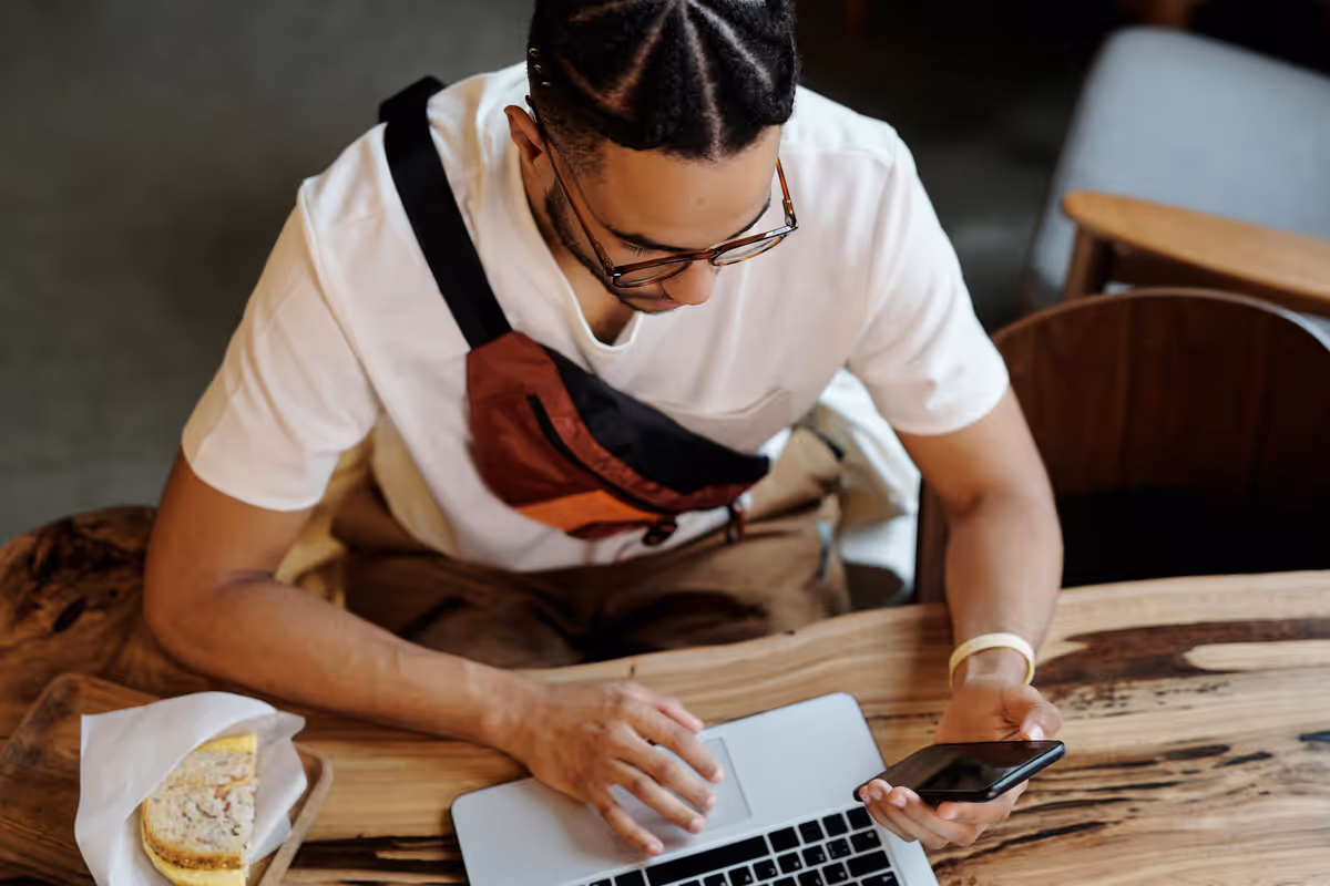 HIPAA-Compliant Messaging Solutions: Secure Communication in Healthcare